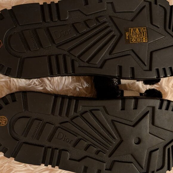 Slipper - Picture 6 of 6